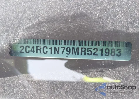 2021 Chrysler Pacifica Hybrid Pinnacle z USA, uszkodzony, nr VIN 2C4RC1N79MR521983